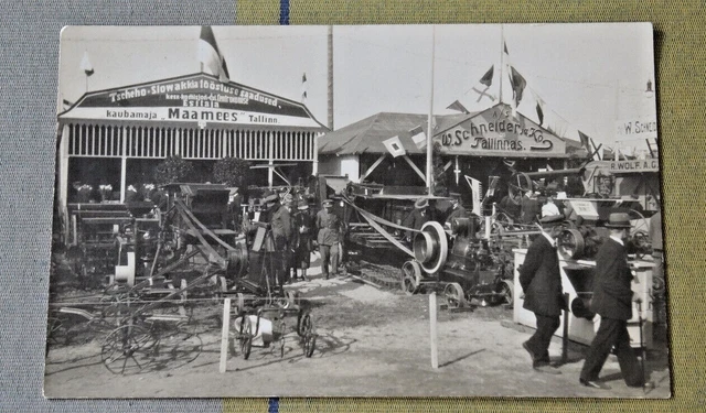 RP TRADE EXHIBITION MACHINERY TALLINN ESTONIA BRITISH OFFICERS INSPECTING 1920s?