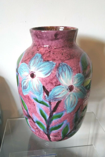 Vase En Ceramique Ricard Vernissée A Décor De Fleurs Signé O. Congui