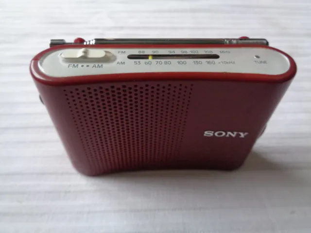 Petit Transistor Poste De Radio Sony Icf 40  A Piles  Am/Fm  Fonctionne