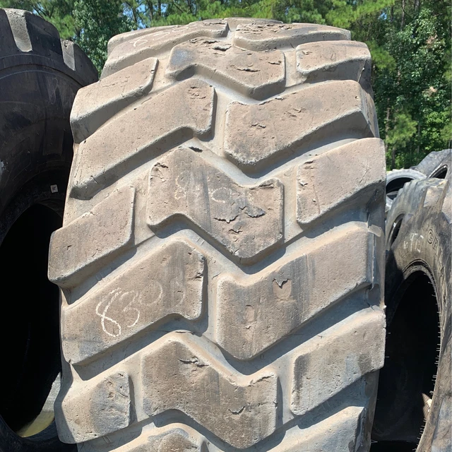 33.25R29 Michelin Xts 2*(8303 Nr)