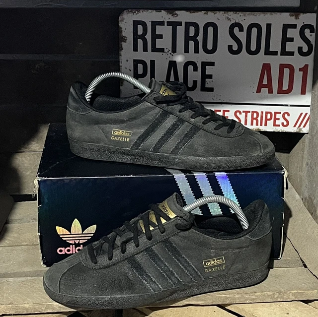 Adidas Originals Gazelle Og. Trainers UK Size 7 Triple Black  Suede 2014