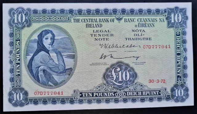 The Central Bank Of  Ireland 1972 (07D)  £10 Lady Lavery Banknote
