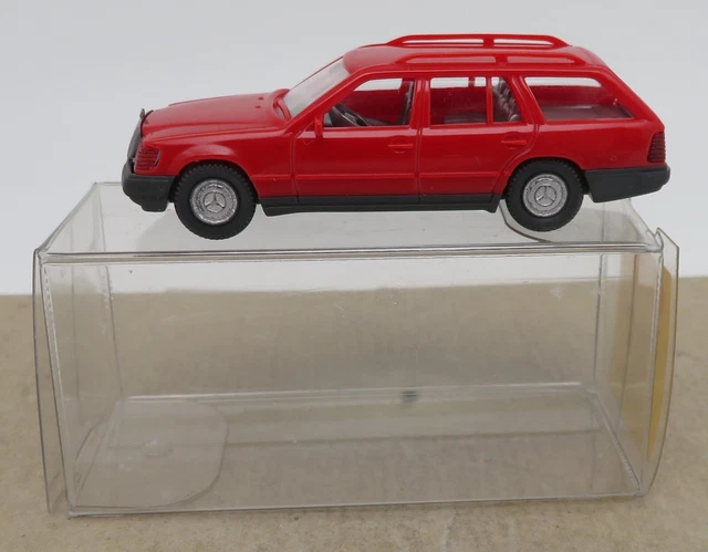 Wiking Mercedes 260D – Échelle HO 1/87 – Allemagne – Voiture Ancienne Vert