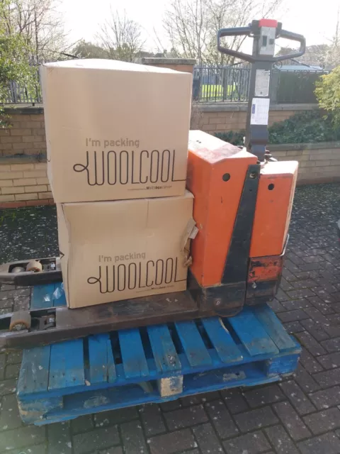 BT Powered Pallet Truck