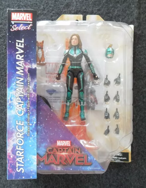 Marvel Select Deluxe Collector Edition Action Figur - Captain Marvel - Diamond