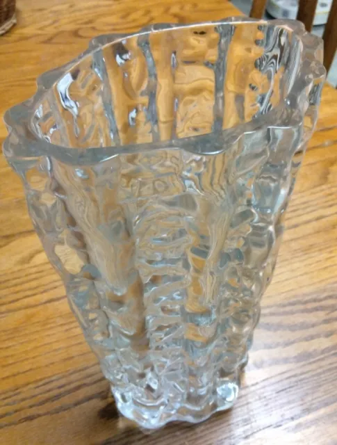 Mikasa Frostfire Wavy Glass Vase Diamond Shaped Design 9.5" Tall 3
