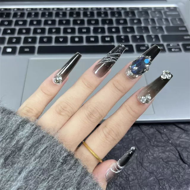 Hecho a mano Diamante de Uñas Falsas Ataúd Negro Prensa en Uñas para Arte en Uñas 10 PIEZAS