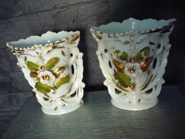 PAIRE DE VASES DE MARIEE PORCELAINE DE PARIS XIXè - blanc/or