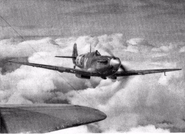 WW2 - Spitfire du Groupe "Île de France" en patrouille Mer du Nord en 1942