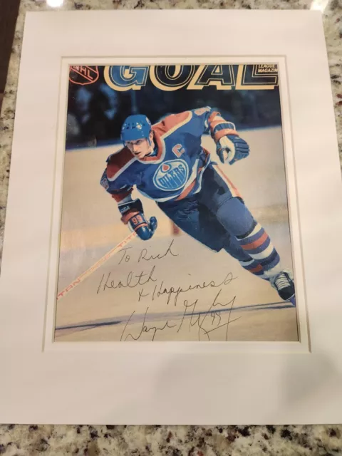 Wayne Gretzky Autographed Goal Magazine Cover