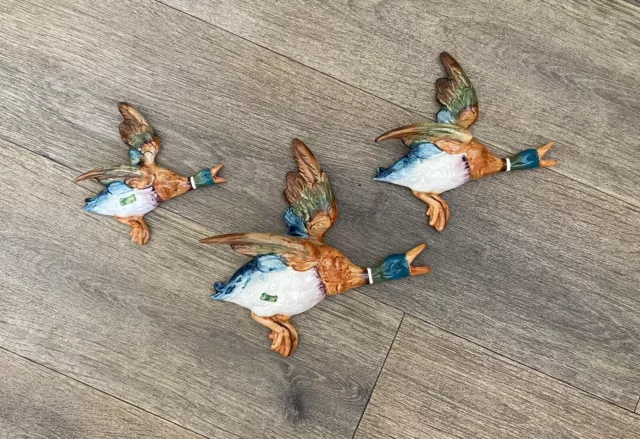 3 Vintage BESWICK fliegende Mallard Enten Wandplatten Ornamente 596 2,3,4 Retro