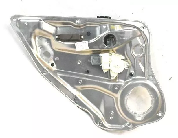 2010 - 2016 Mercedes E350 W212 Rear Left Door Window Regulator W/O Speaker Oem