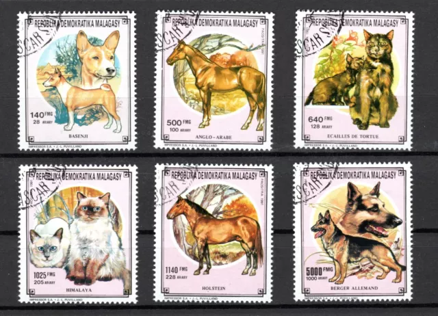 Briefmarken Lot  Madagaskar Katzen/Hunde und Pferde 1991 gestempelt.