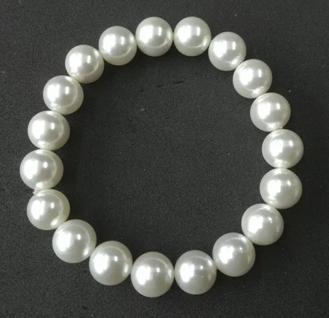 Conception Perles Ø 8 Mm. Du Noyau de la Coquille Bracelet 18 Cm. Élastique
