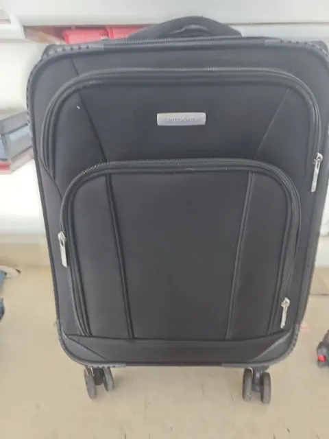 Samsonite Rolling Wheels Softside Suitcase Carry On Travel Luggage Black