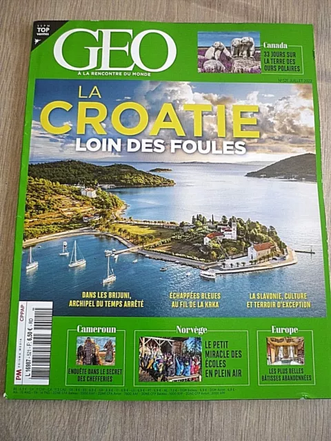 Revue  Geo  N° 521 -  Juillet   2022  /  La  Croatie ,  Loin  Des  Foules