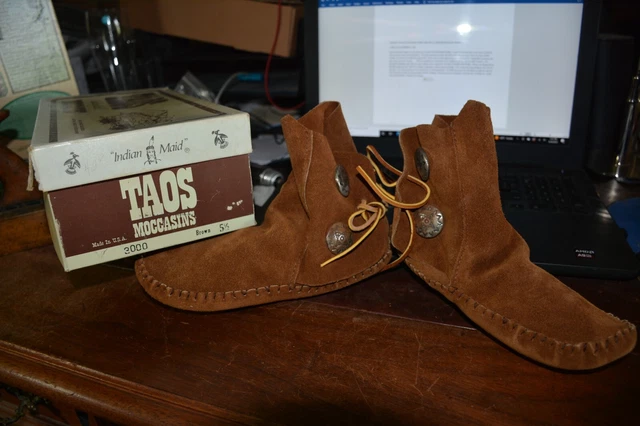 Vintage Taos Leather Moccasins 3000 Size 5.5 Brown With Box Native American
