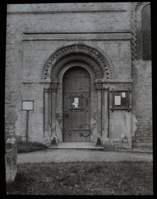 ANTIQUE Magic Lantern Slide IFFLEY CHURCH NORTH DOOR C1910 PHOTO OXFORDSHIRE