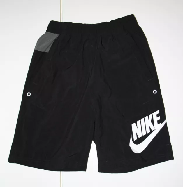 NIKE Gr.  146-158 Jungen Sporthose Short Fußball Trainingshose schwarz grau