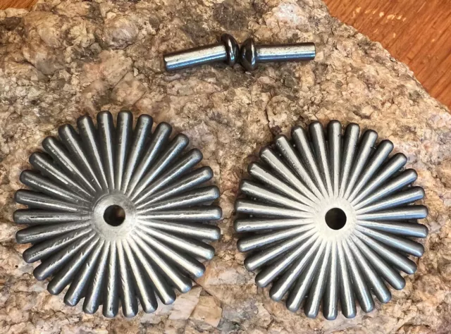 NICE NEW HEAVY 2"  30-Point COWBOY VAQUERO Fancy SPUR ROWELS & Pins