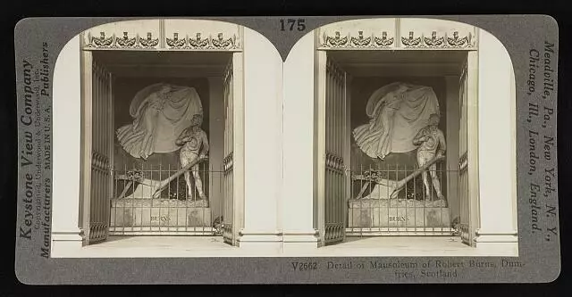 Photo:Detail of mausoleum of Robert Burns, Dumfries, Scotland