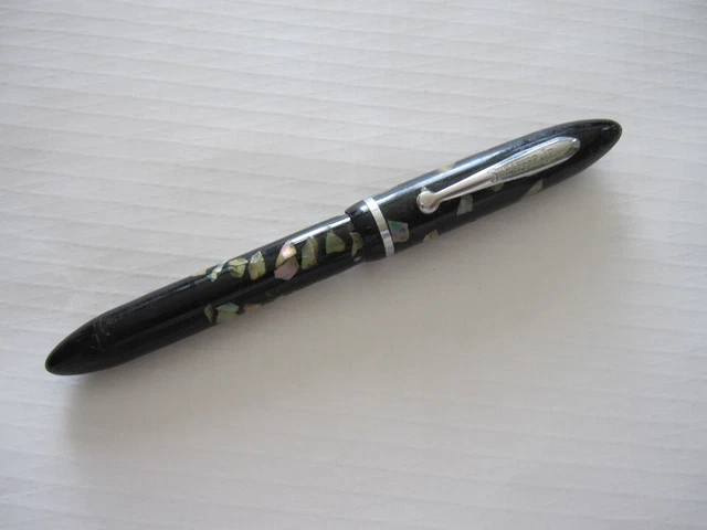 Vintage Sheaffer Balance fountain pen ebonized pearl plastic 14K gold nib c.1935