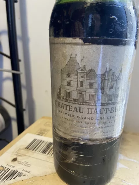 Superbe Flacon chateau Haut Brion 1972 grand cru classe Pessac Leognan