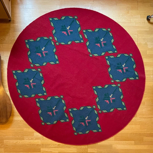 Persian Handwoven Wool Geometric Area Rug - 7 feet - Vintage Circle Carpet