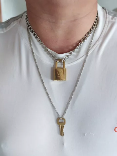 Louis Vuitton Chain Links Patches Necklace - Silver-Tone Metal Chain,  Necklaces - LOU366770