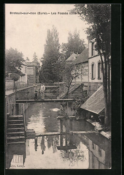 CPA Breteuil-sur-Iton, Les Fossés