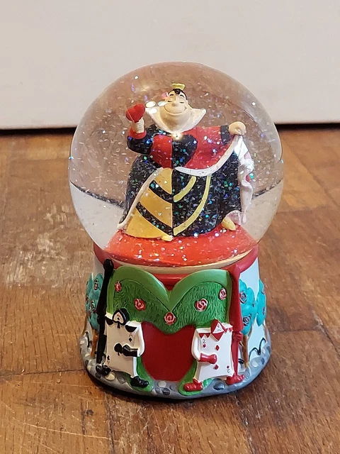 Disney Queen of Hearts Snow Globe Alice in Wonderland Retired Musical Villians
