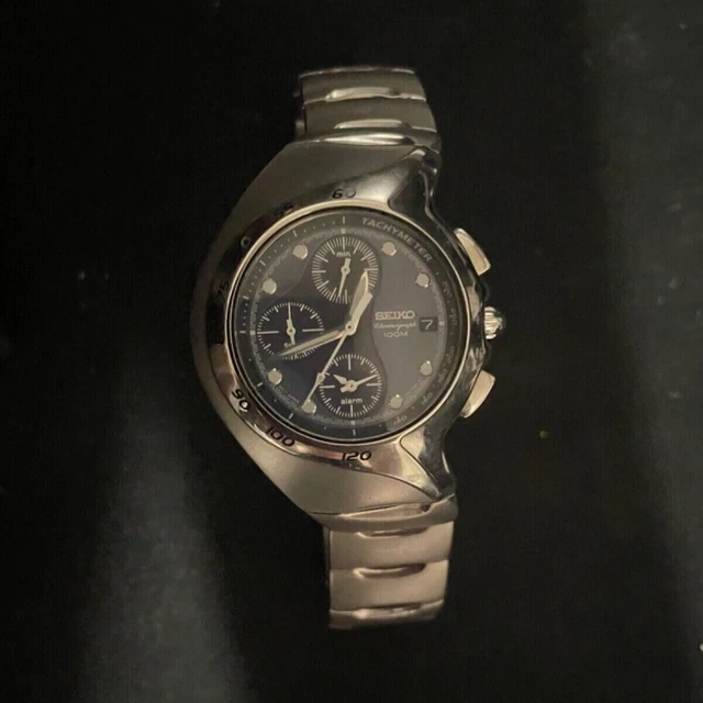 VINTAGE SEIKO ALARM Chronograph 7T620AM0 Unique Design Men's Quartz