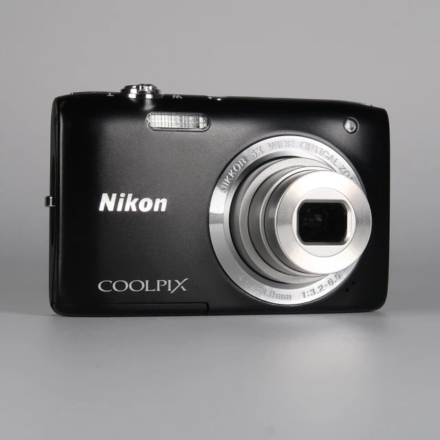Nikon Coolpix S3500 - Appareil Photo Numérique Compact 20.1MP - Fonctionne - PAS De Chargeur