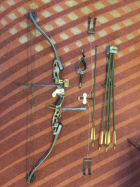 HOYT ASPEN LX Pro compound bow Set With Bow Press, 5 Arrows And Arrow ...