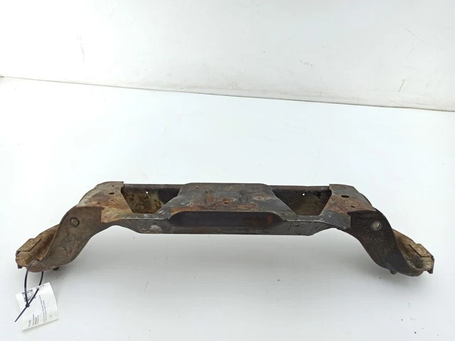 Volvo 240 1982 supporto asse anteriore 2,3 benzina 82 kW MBP21733