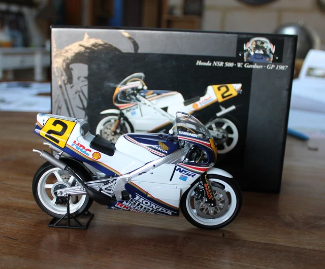 moto GP HONDA NSR 500 1987 W. GARDNER 1/12 MINICHAMPS 122870002 miniature collec