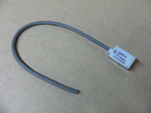 Numatics 811-200-004 Reed Switch 5Amp 120V 10Va Max