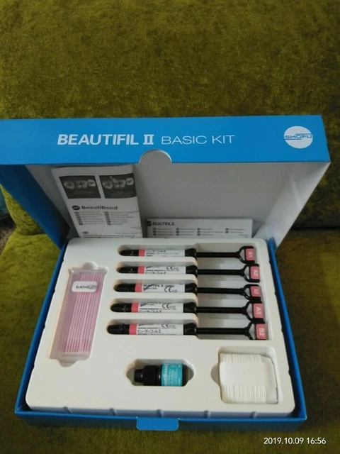 Shofu Beautifil II Basic Kit Nano Universal Composite kit 5x4gm et Bond 6ml