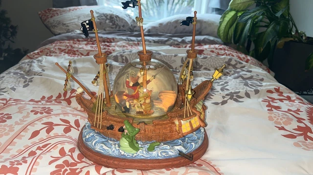 DISNEY PETER PAN Musical Snow Globe Pirate Ship "You Can Fly" Tested