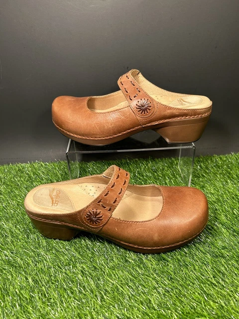 Dansko Womens Solitare Clogs Size 10.5 US / 41 EU Brown Leather Slip On Shoes