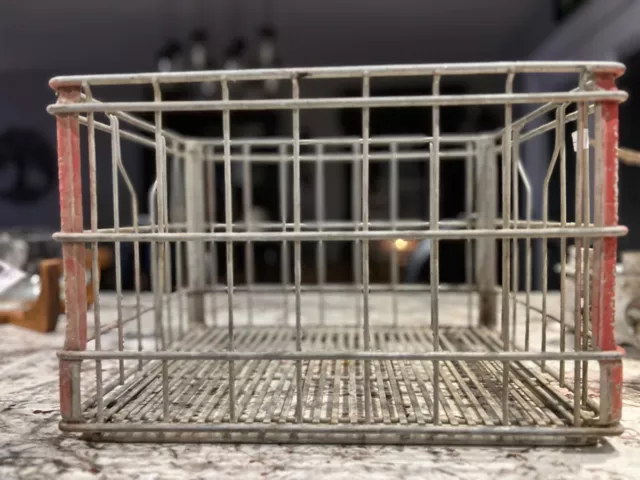 milk crate nike