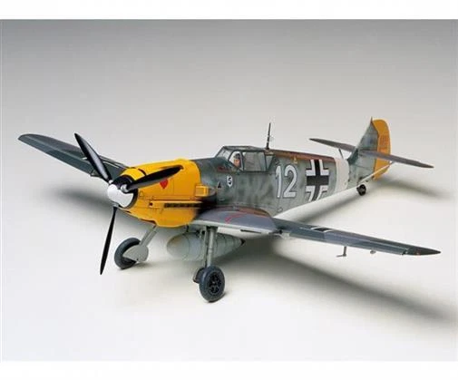 TAMIYA 1:48 Allemand Messerschmitt BF109E-4/7 Trop / 300061063