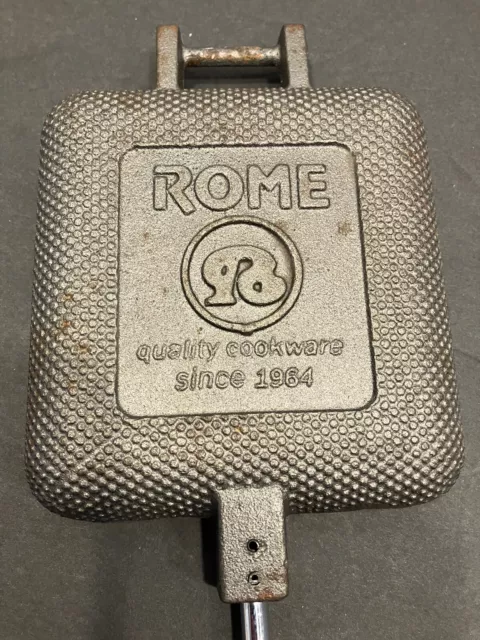 https://www.picclickimg.com/S6kAAOSwwlplTAT5/Vintage-Rome-Industries-Cast-Iron-Pie-Iron-4.webp