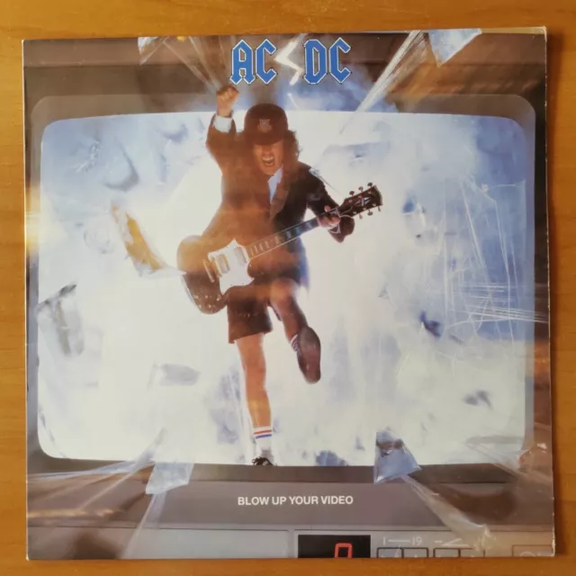 AC/DC – Blow Up Your Video ©1988 Made in Italy ‎– Atlantic – 78 1828-1