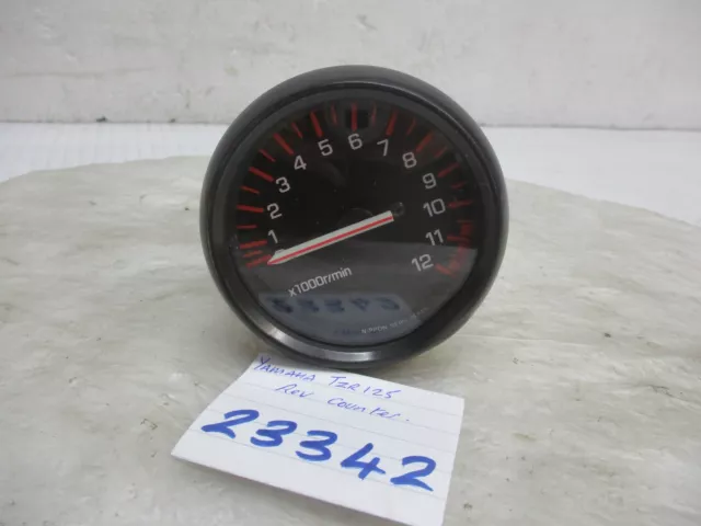 YAMAHA TZR 125cc REV COUNTER    (23342 )