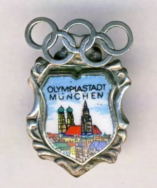 1972 MUNICH Olympics PIN BADGE Olympic Games MUNCHEN Germany Olympia 2