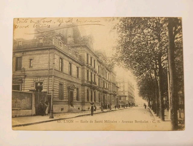 Carte Postale Ancienne Lyon – Avenue Berthelot – Noir Et Blanc – Début 1900