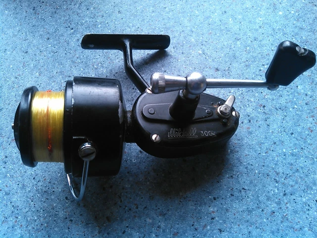 Moulinet De Pêche Ancien Mitchell 300 - Vintage, Fonctionnel, Occasion