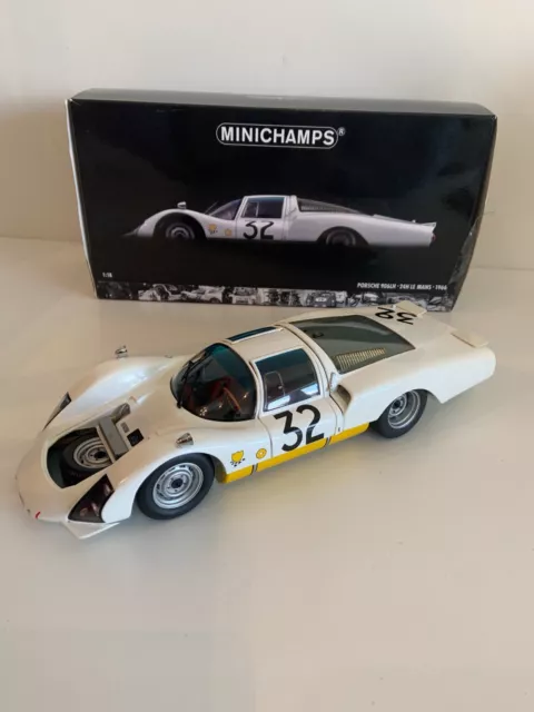Minichamps 1:18 Porsche 906LH - 24H Le Mans 1966 #100 666132  #32