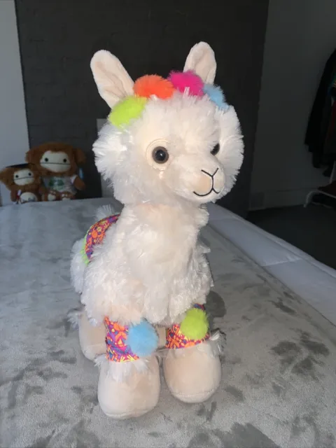 Build A Bear Wooly Cute Alpaca / Llama with  Pom Pom Gift Set